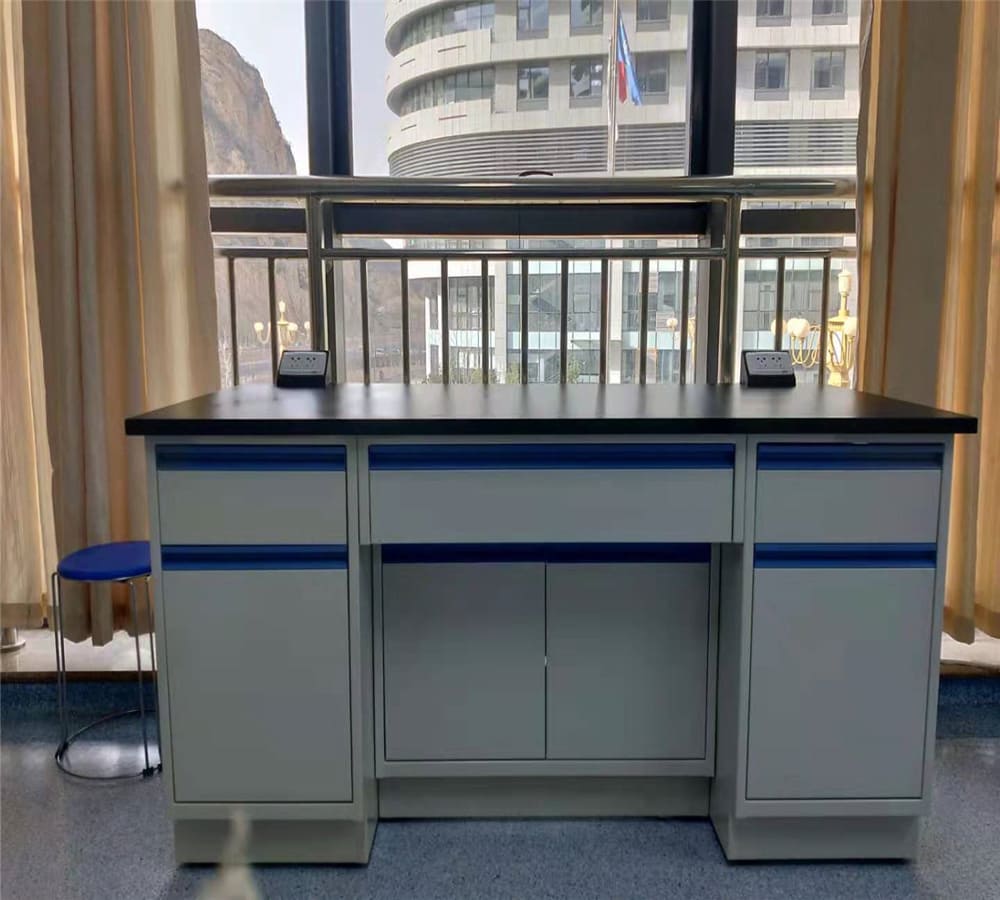 承德醫(yī)學院附屬醫(yī)院(圖3)