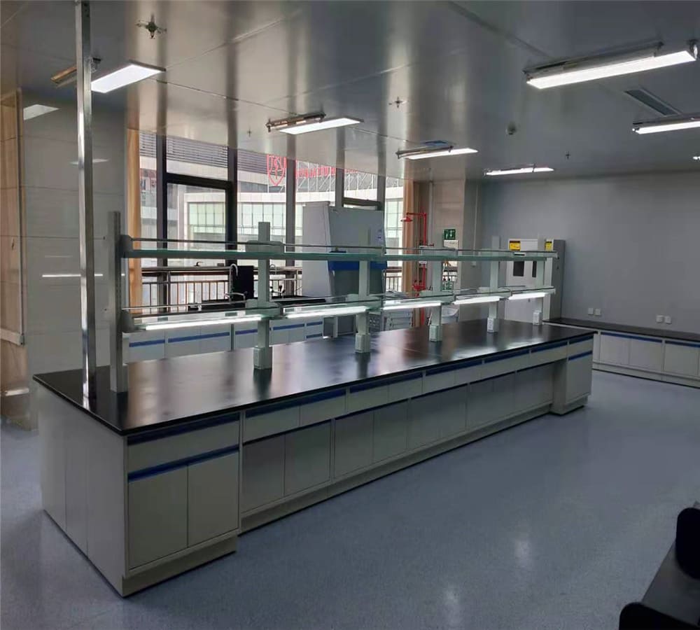 承德醫(yī)學院附屬醫(yī)院(圖11)