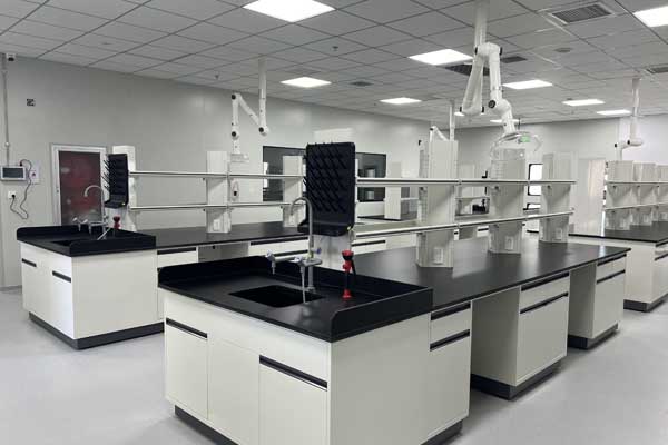 實(shí)驗(yàn)室臺(tái)面理化板什么材質(zhì)的