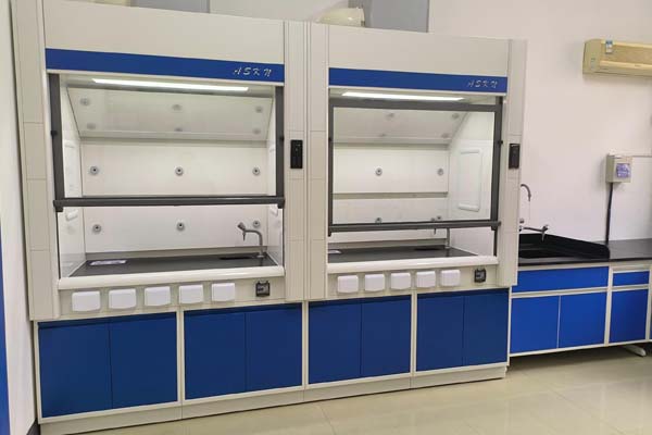 通風(fēng)柜多少錢價格一套安裝？