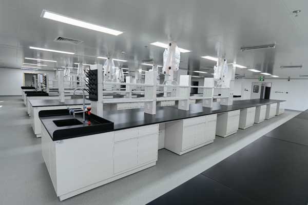 實(shí)驗(yàn)室建設(shè)裝修多少錢(qián)?